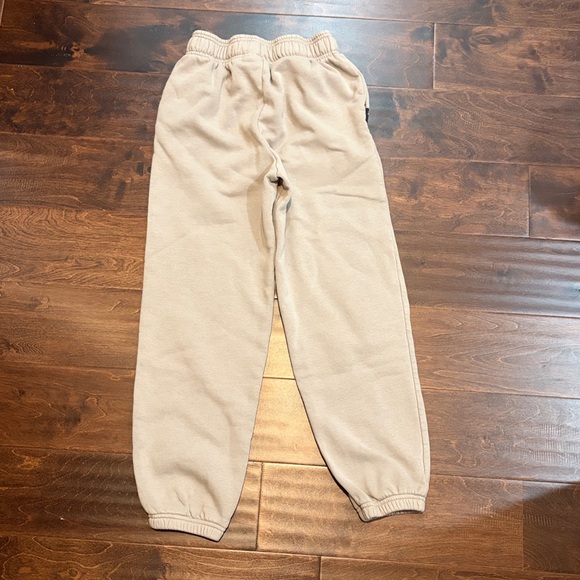 GAP Kids Beige Sweatpants L 10 - Picture 4 of 4